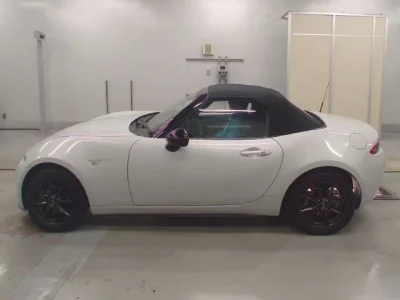 Mazda ROADSTER