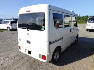 Nissan CLIPPER VAN