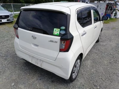 Daihatsu MIRA E S