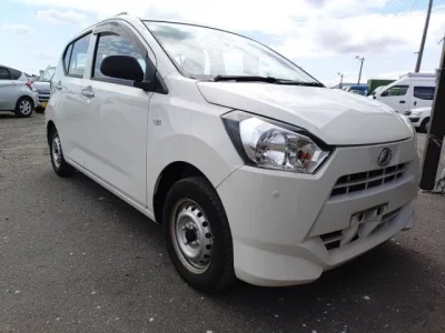 Daihatsu MIRA E S