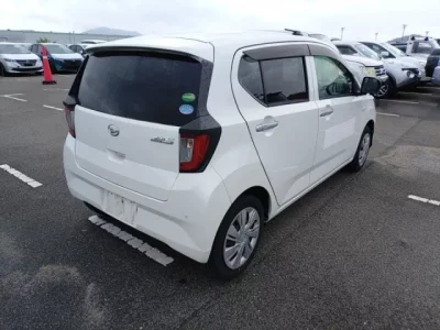 Daihatsu MIRA E S