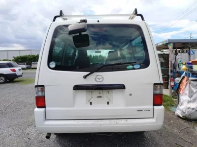 Mazda BONGO VAN