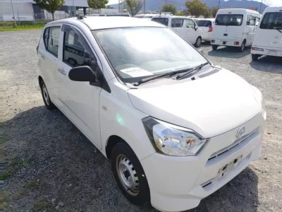 Daihatsu MIRA E S