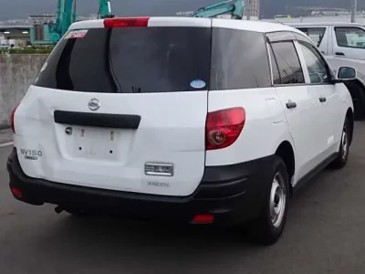Nissan AD