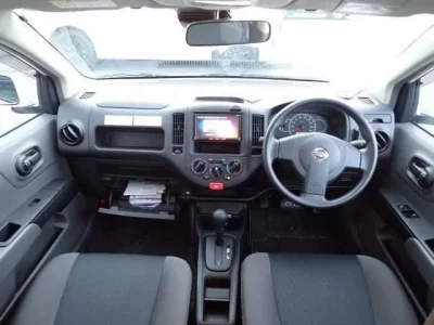 Nissan AD