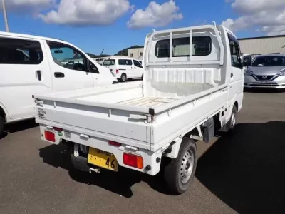 Nissan CLIPPER TRUCK