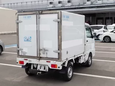 Nissan CLIPPER TRUCK