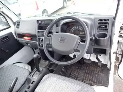 Nissan CLIPPER TRUCK