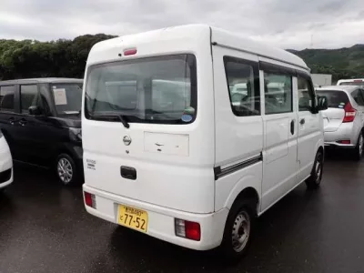Nissan CLIPPER VAN