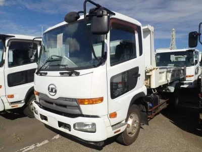 Nissan CONDOR
