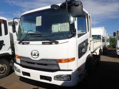 Nissan CONDOR