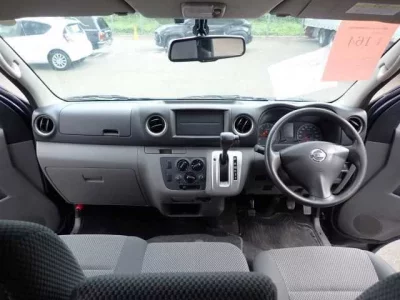 Nissan CARAVAN VAN