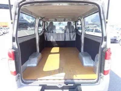 Nissan CARAVAN VAN