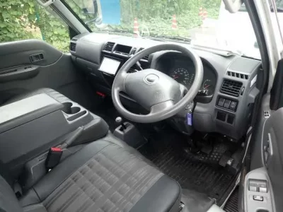 Mazda BONGO VAN