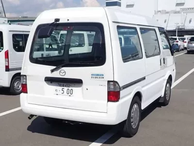 Mazda BONGO VAN