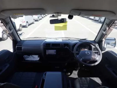Mazda BONGO VAN