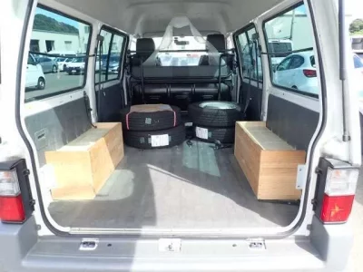 Mazda BONGO VAN