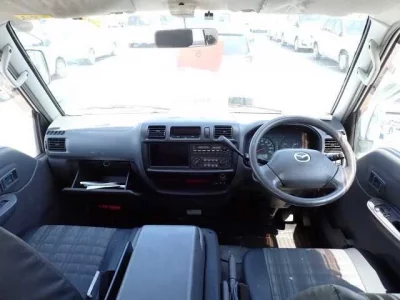 Mazda BONGO VAN