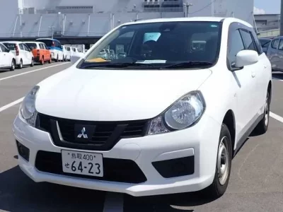 Mitsubishi LANCER VAN