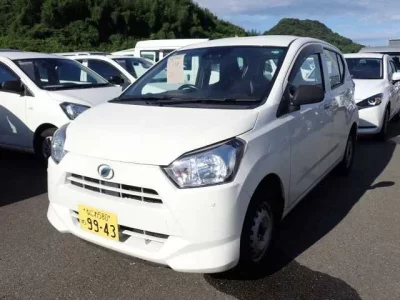 Daihatsu MIRA E S