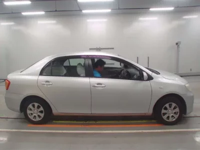 Toyota COROLLA AXIO
