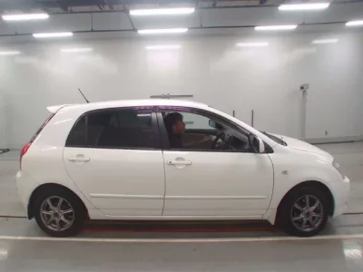 Toyota COROLLA RUNX