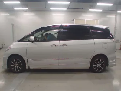 Toyota ESTIMA HYBRID