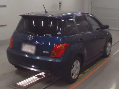 Toyota IST