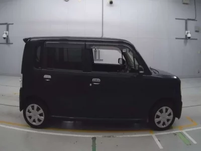 Toyota PIXIS SPACE