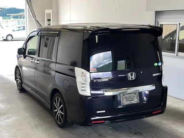 Honda STEP WAGON