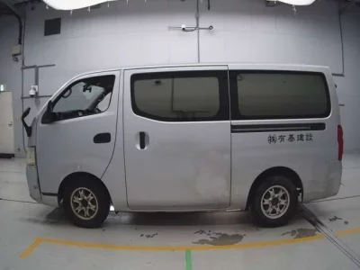Nissan CARAVAN VAN