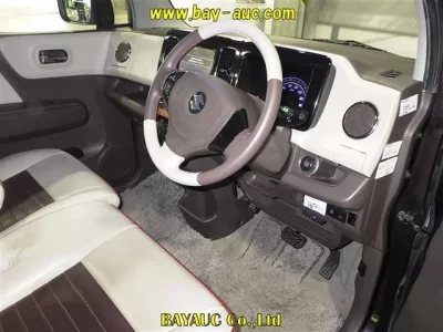 Suzuki MRWAGON