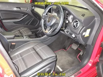 Mercedes-Benz CLA CLASS