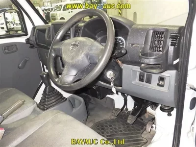 Nissan CLIPPER TRUCK