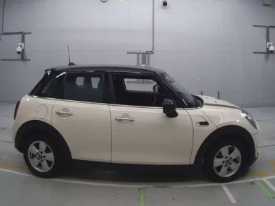 BMW MINI