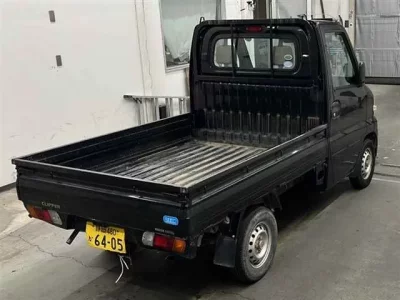 Nissan CLIPPER TRUCK