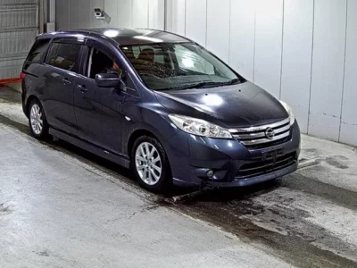 Nissan LAFESTA