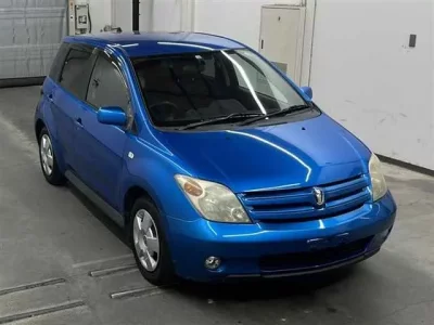 Toyota IST