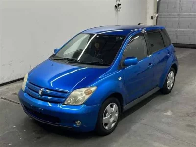 Toyota IST