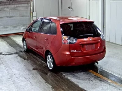 Mitsubishi COLT PLUS
