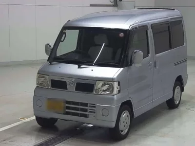 Nissan CLIPPER RIO