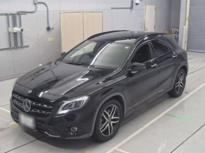 Mercedes-Benz GLA CLASS