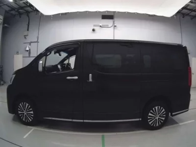 Toyota GRANACE