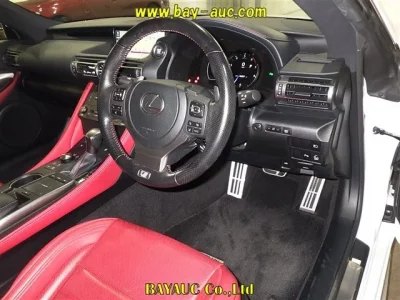 Lexus RC