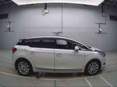 Citroen DS5