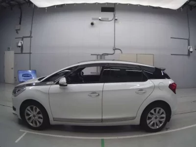 Citroen DS5