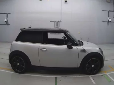 BMW MINI