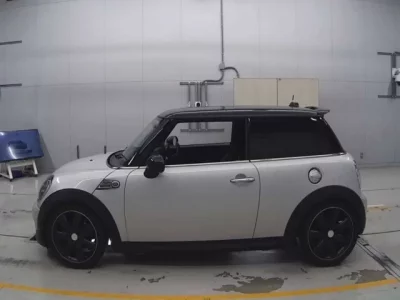 BMW MINI