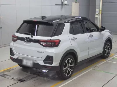 Daihatsu ROCKY