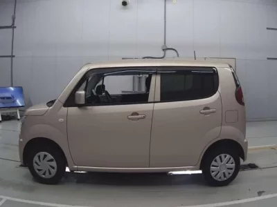 Suzuki MRWAGON